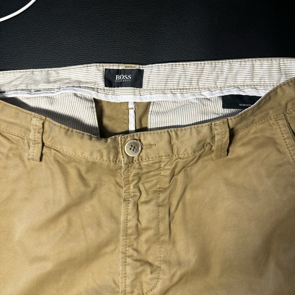 BOSS Tan Chino Mens Pants in great condition